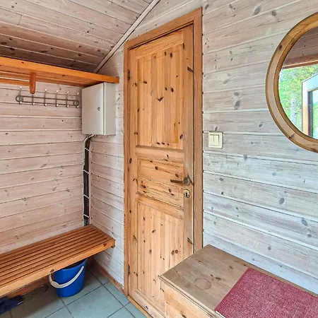 Σπίτι διακοπών Lovely In With Sauna *