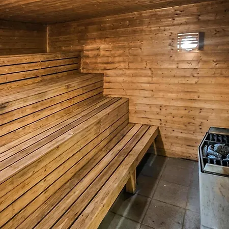 Lovely In With Sauna Ferienhaus